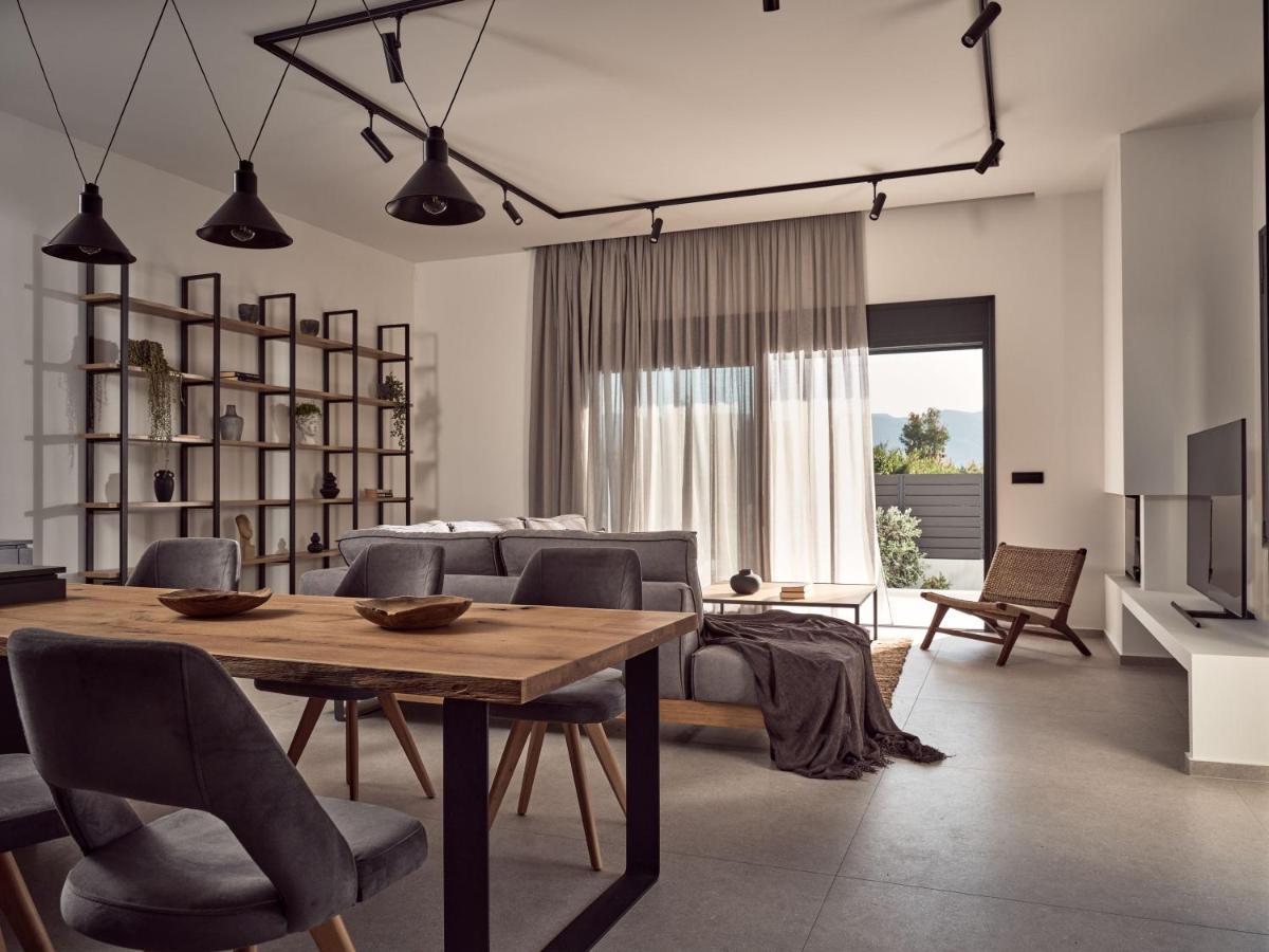 Noema Villa - Stylish Villa With Scenic Serenity, By Zantewize Sarakinádhon Extérieur photo