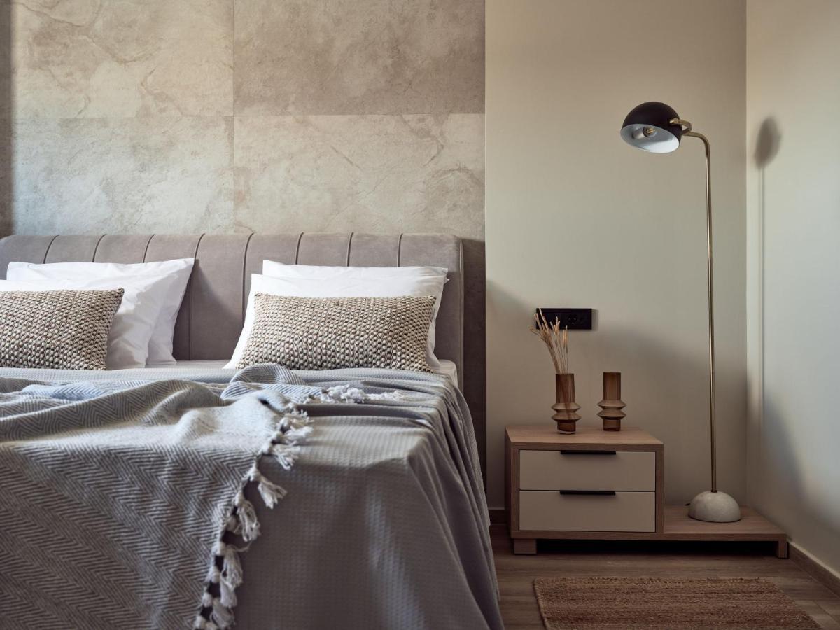 Noema Villa - Stylish Villa With Scenic Serenity, By Zantewize Sarakinádhon Extérieur photo